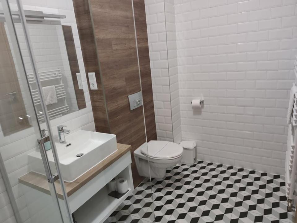 Andromeda Apartman Sarvar Exterior photo